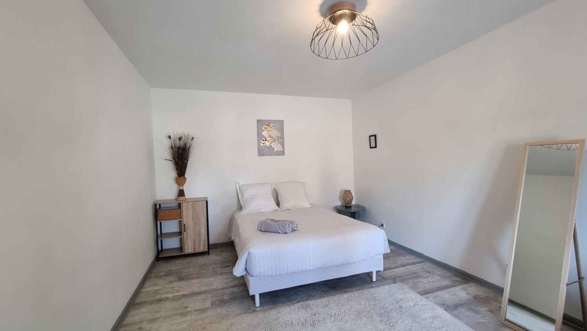 T2 Centre Renove 40 M2 Confort ! Charleville-Mézières Exterior foto
